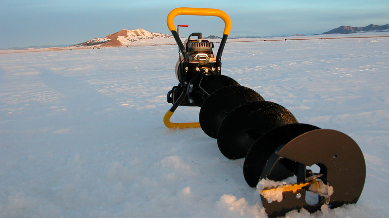 
Handheld Augers: Portable Tools for Efficient Drilling in Soil and Ice