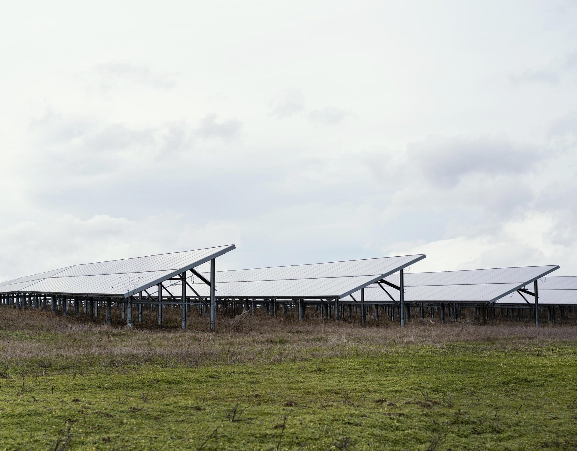 Effective Solar Farm Piling Best Practices for Optimized Performance ...